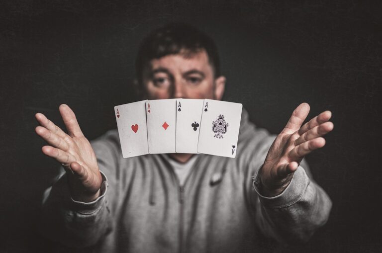 Card games that work with two players
